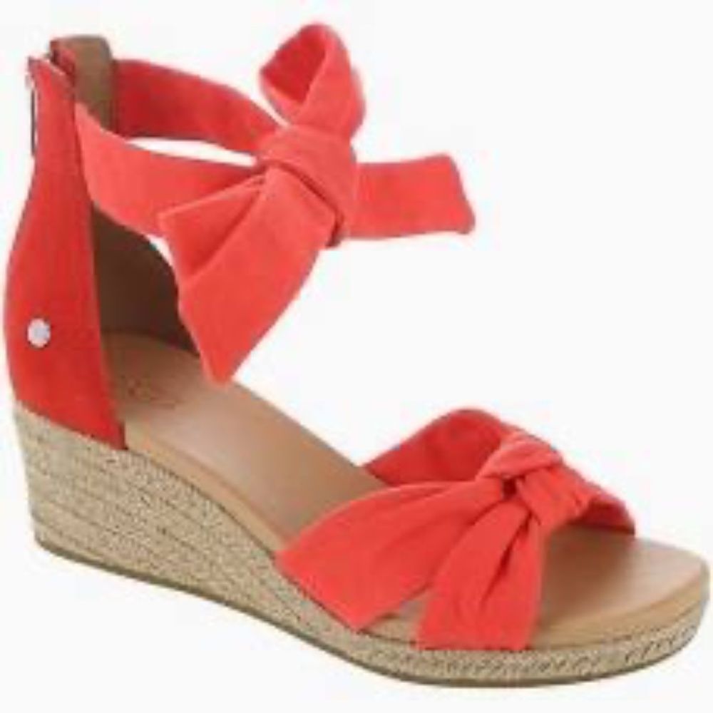 UGG Yarrow Women's Sandal Red Pepper‎ Ankle Wrap Sz 9.5